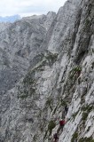 27. U stijeni